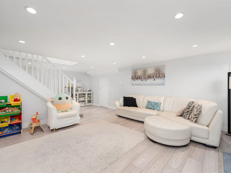 409 W 27th Street, North Vancouver, BC, V7N 2H7 - 29