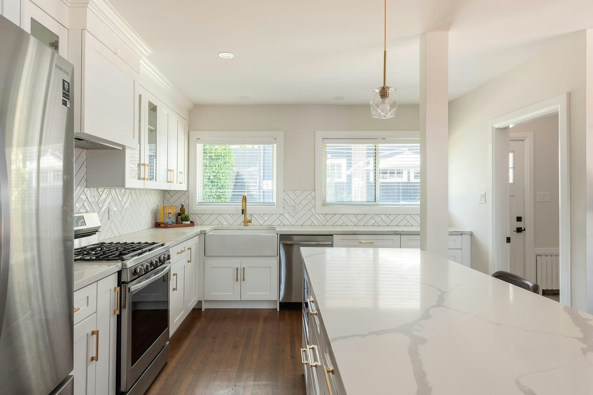 205 E Durham Street, New Westminster, BC, V3L 4J2 - 12