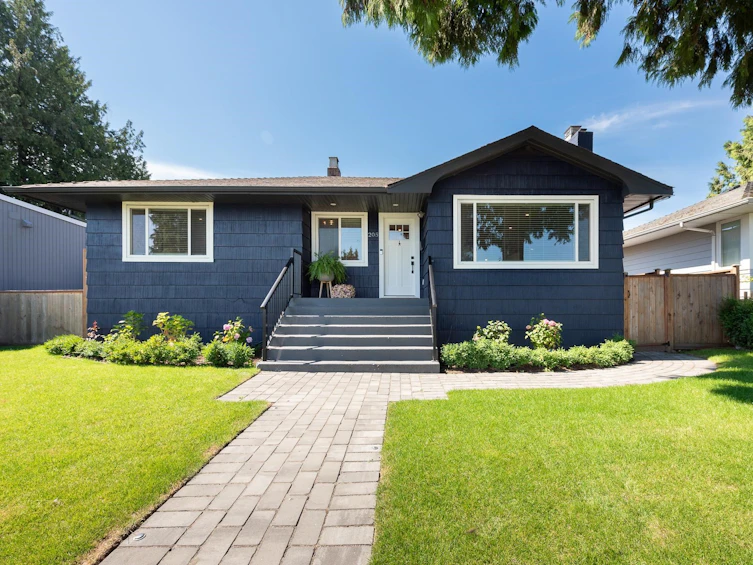 205 E Durham Street, New Westminster, BC, V3L 4J2