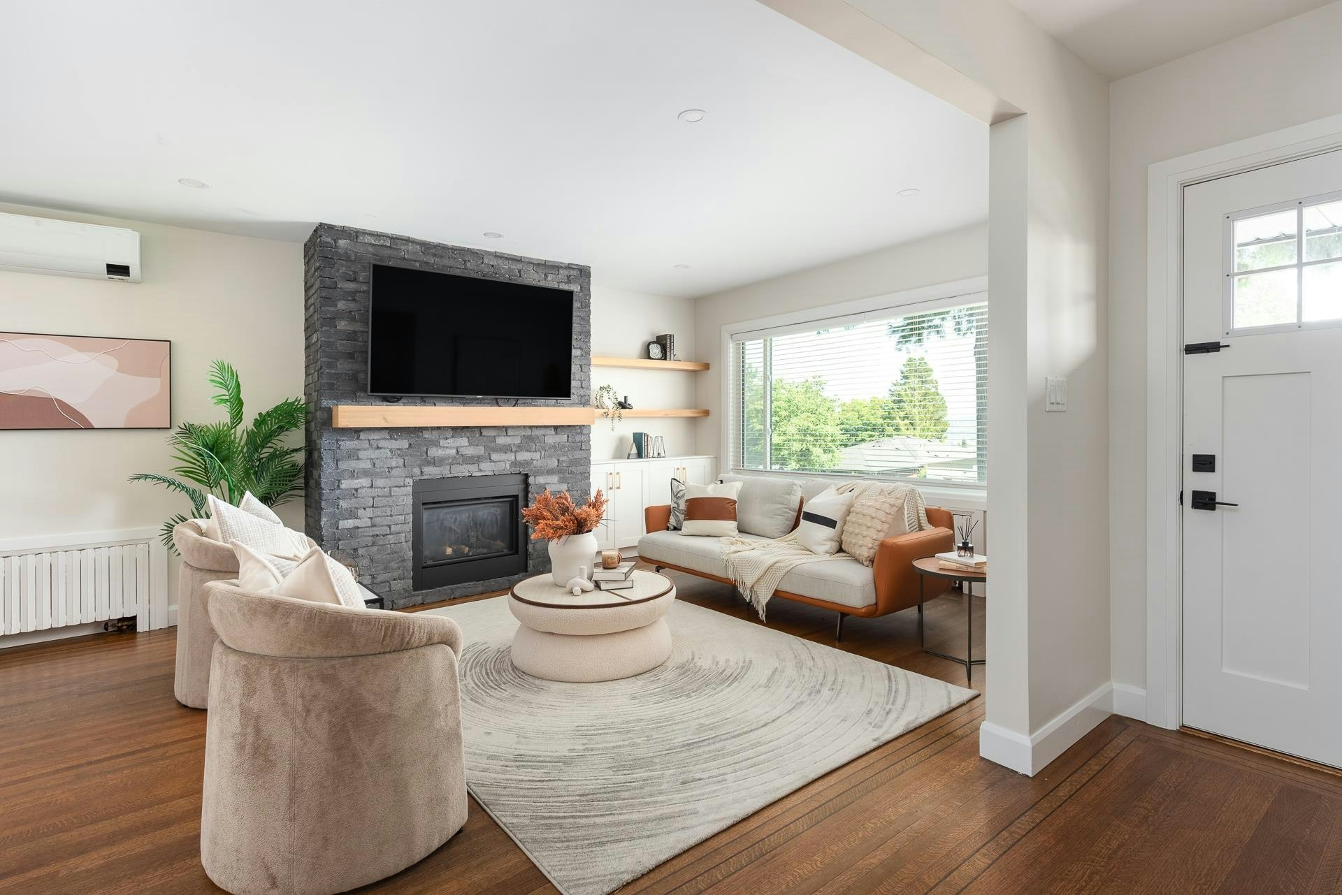 205 E Durham Street, New Westminster, BC, V3L 4J2 - 4