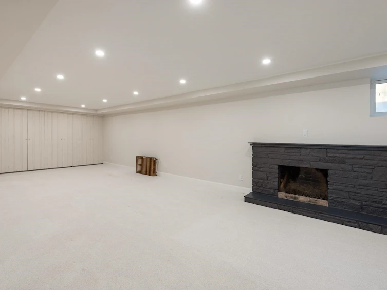 205 E Durham Street, New Westminster, BC, V3L 4J2 - 23