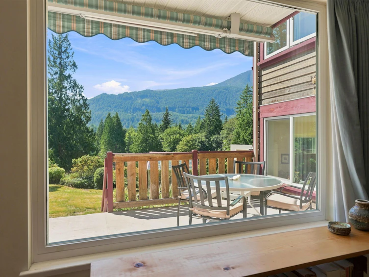 1635 Grady Road, Gibsons, BC, V0N 1V6 - 19