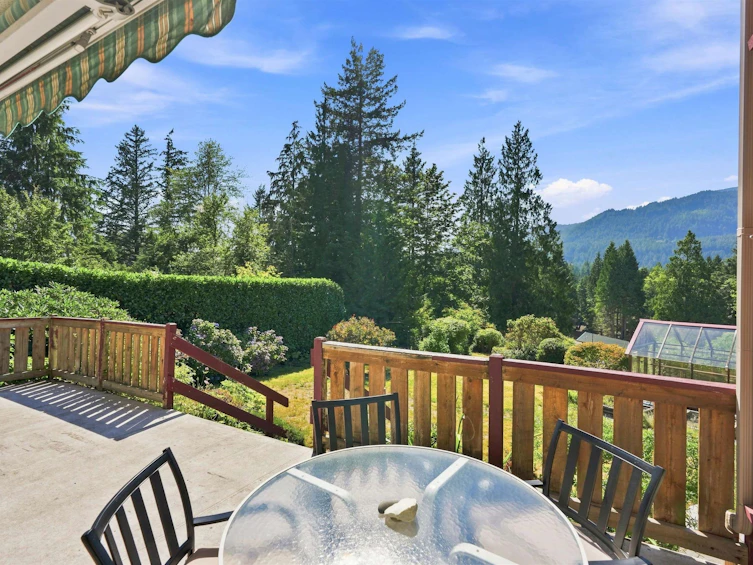 1635 Grady Road, Gibsons, BC, V0N 1V6 - 21