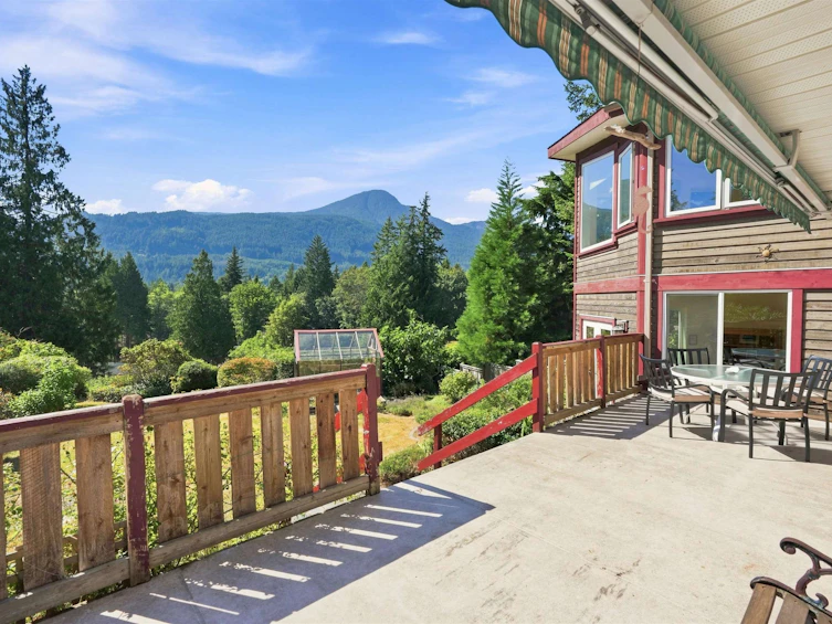 1635 Grady Road, Gibsons, BC, V0N 1V6 - 22