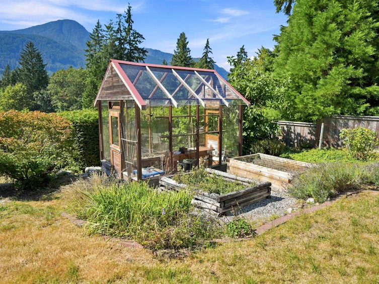 1635 Grady Road, Gibsons, BC, V0N 1V6 - 36