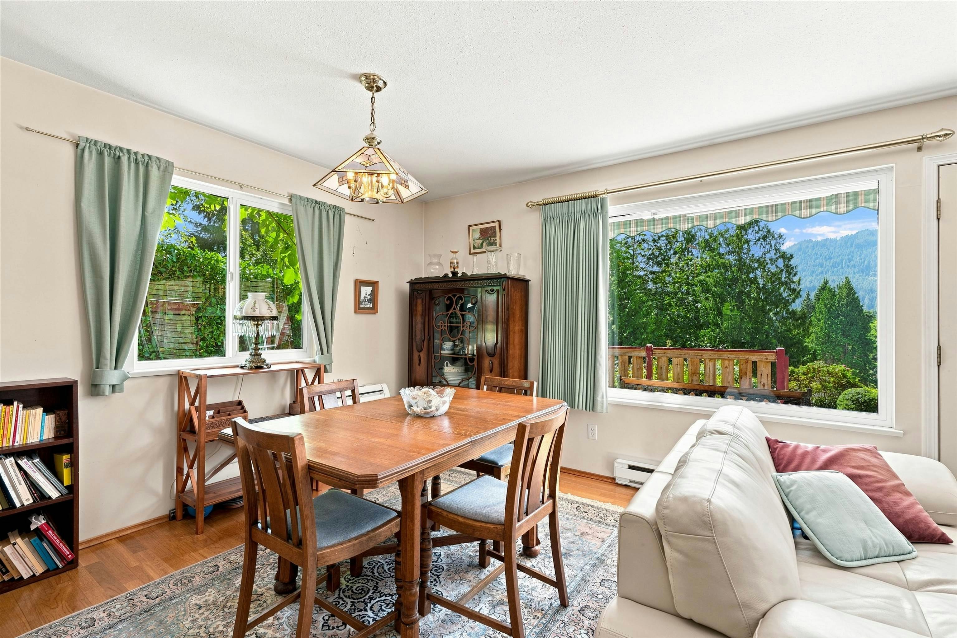 1635 Grady Road, Gibsons, BC, V0N 1V6 - 14