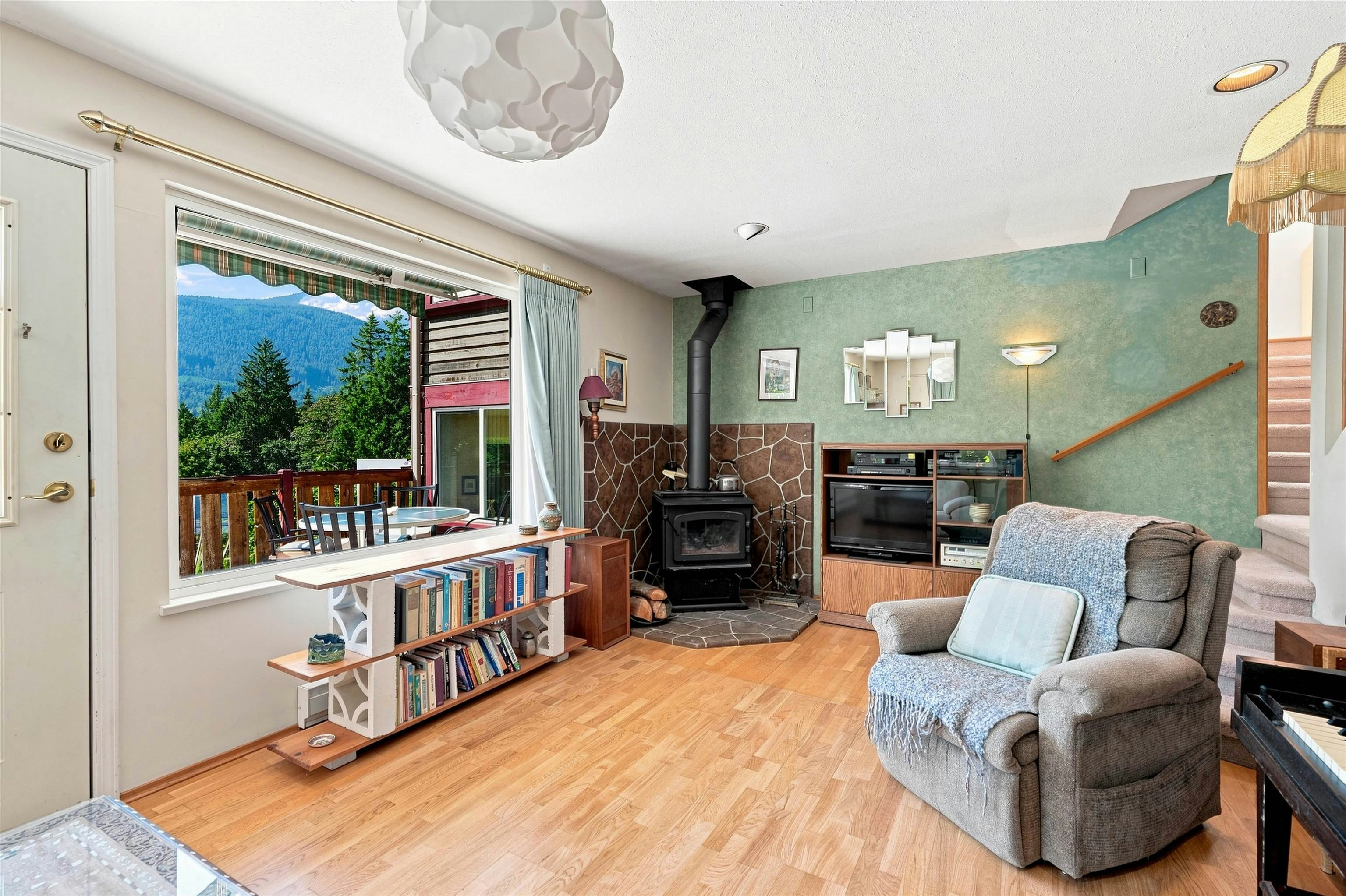 1635 Grady Road, Gibsons, BC, V0N 1V6 - 18