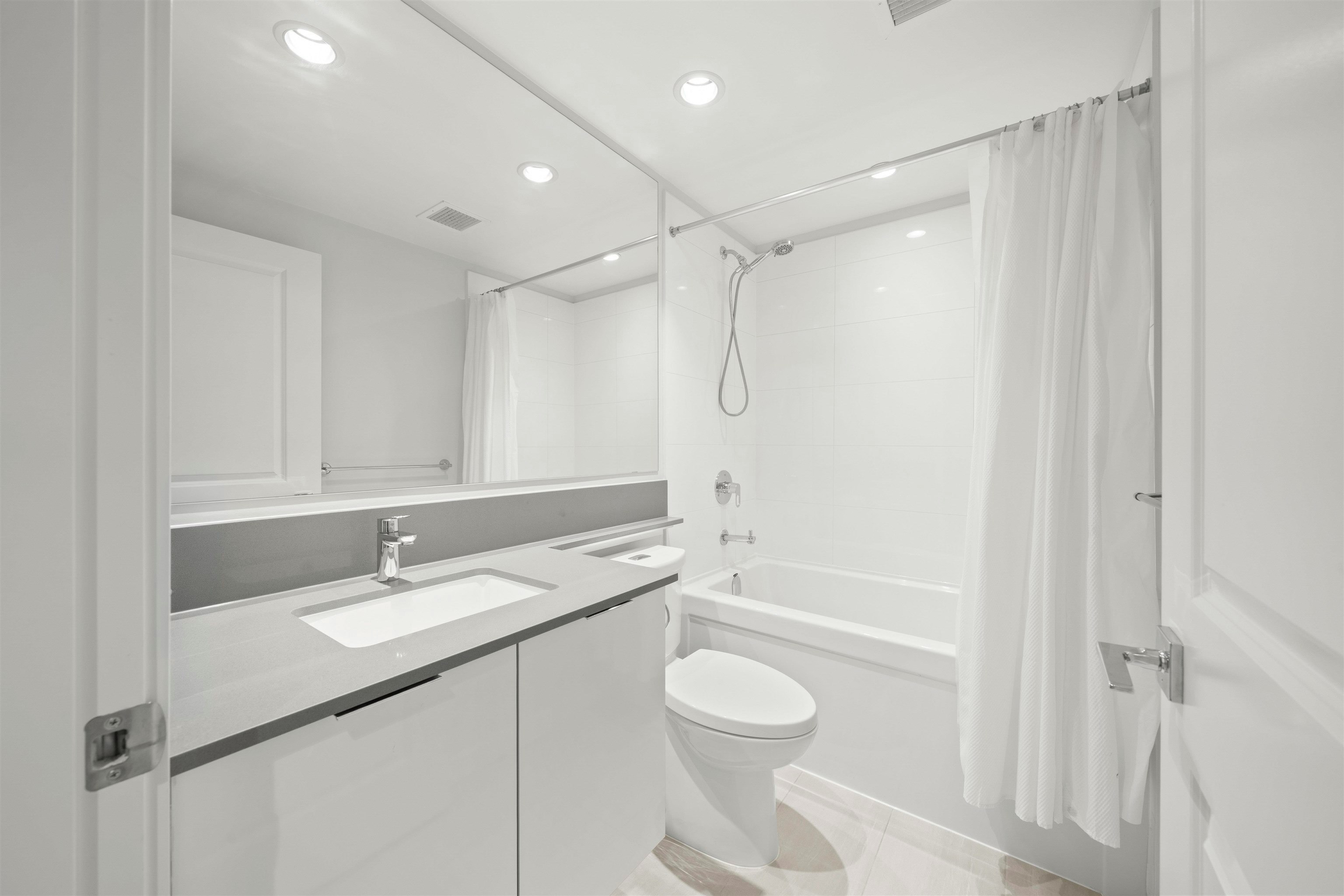 2503-2388 Madison Avenue, Burnaby, BC, V5C 0K8 - 17
