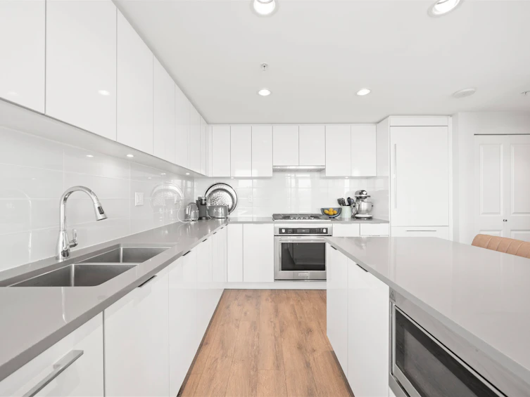 2503-2388 Madison Avenue, Burnaby, BC, V5C 0K8 - 9