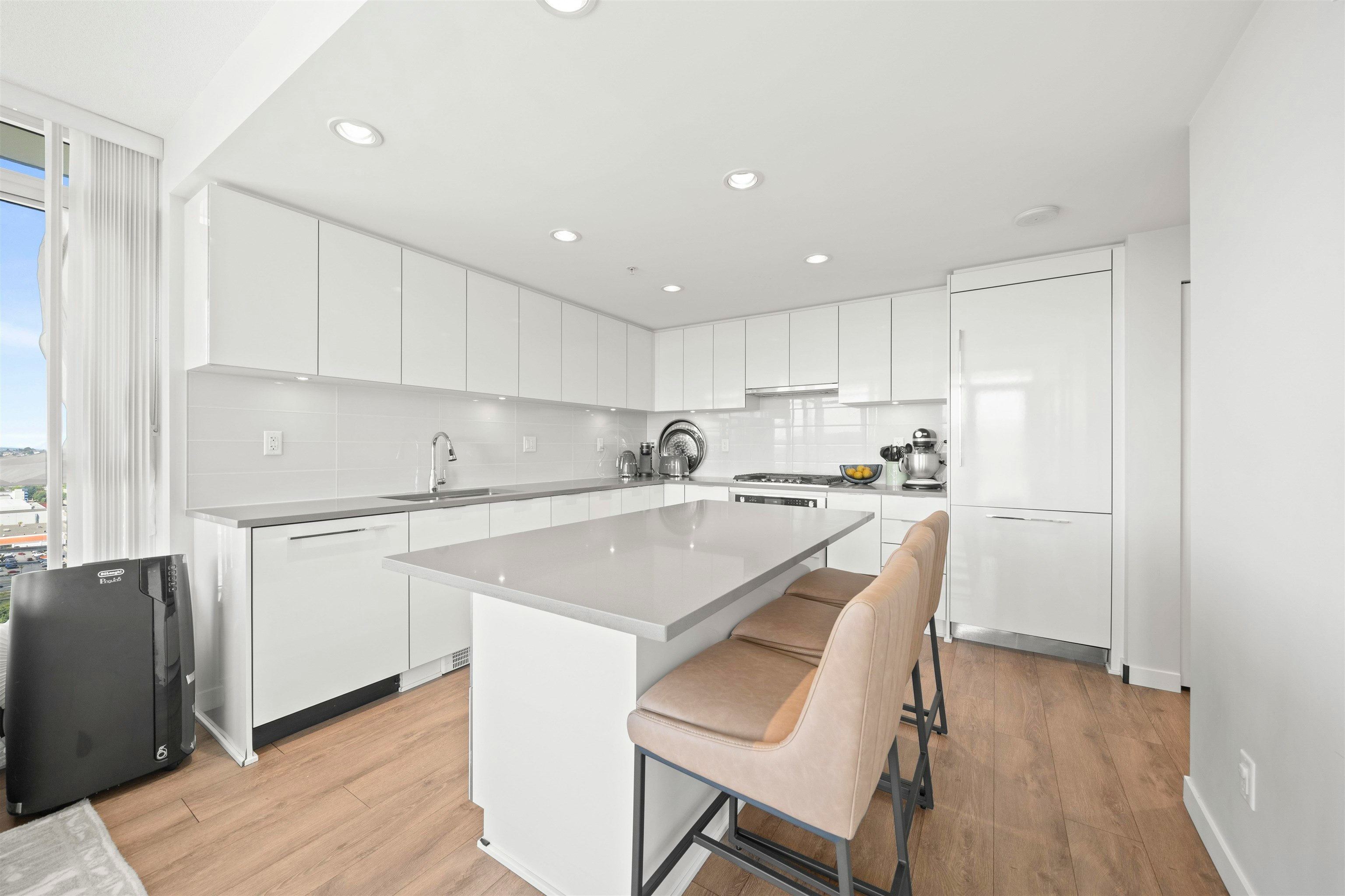 2503-2388 Madison Avenue, Burnaby, BC, V5C 0K8 - 8
