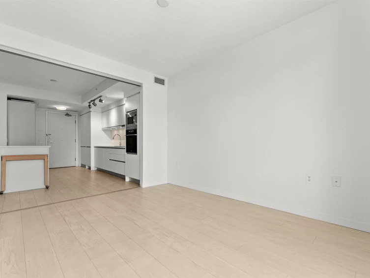 728-180 E 2nd Avenue, Vancouver, BC, V5T 0K4 - 9