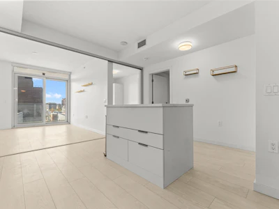 728-180 E 2nd Avenue - 4