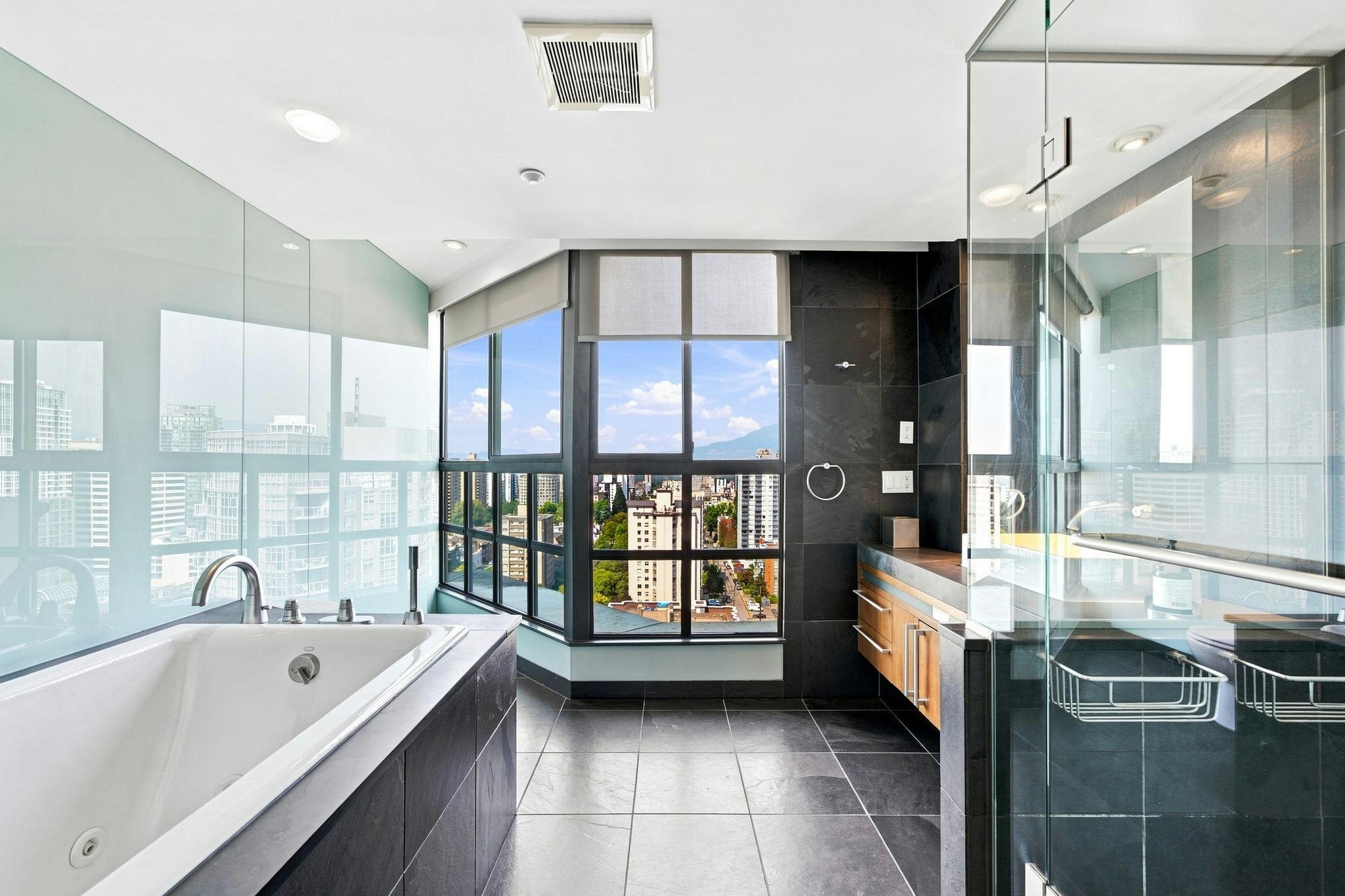 2301-909 Burrard Street, Vancouver, BC, V6Z 2N2 - 25