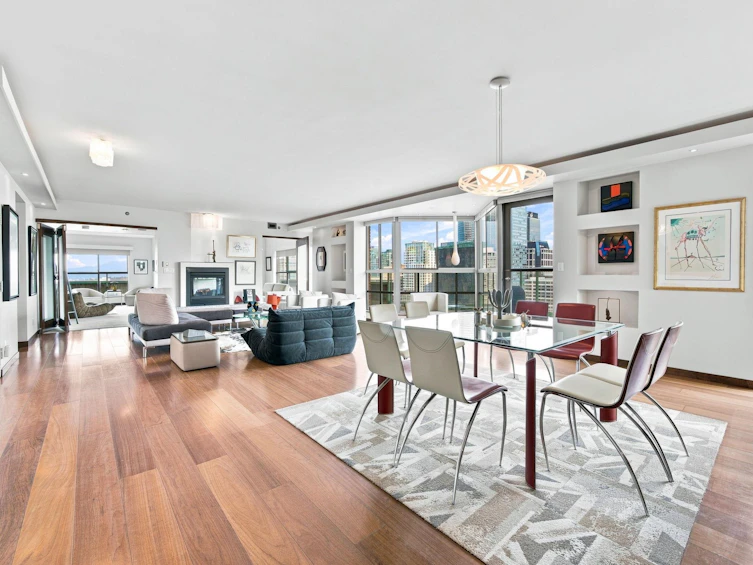 2301-909 Burrard Street, Vancouver, BC, V6Z 2N2 - 4