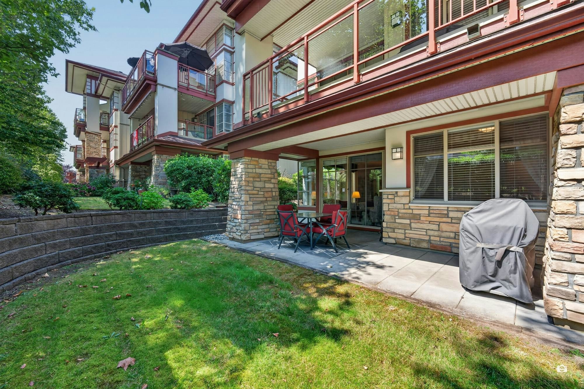 106-16447 64 Avenue - 3