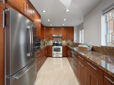 302-12 Laguna Court - 5