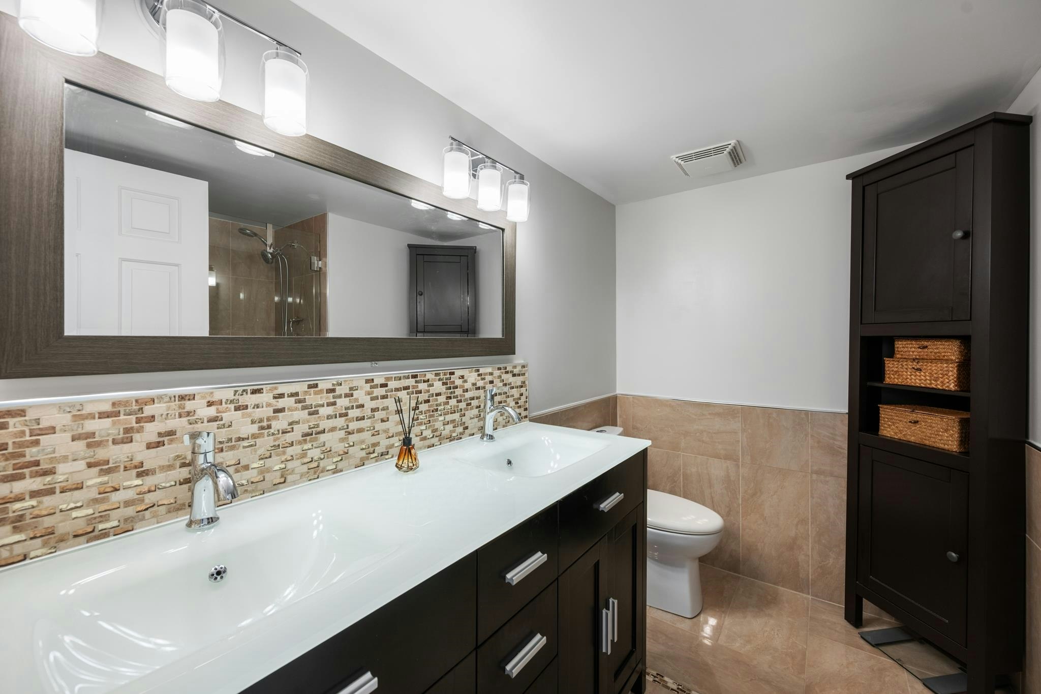 302-12 Laguna Court, New Westminster, BC, V3M 6W4 - 24