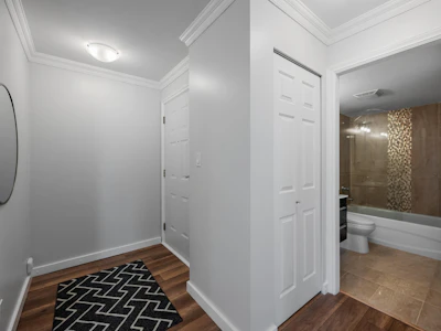 302-12 Laguna Court - 2