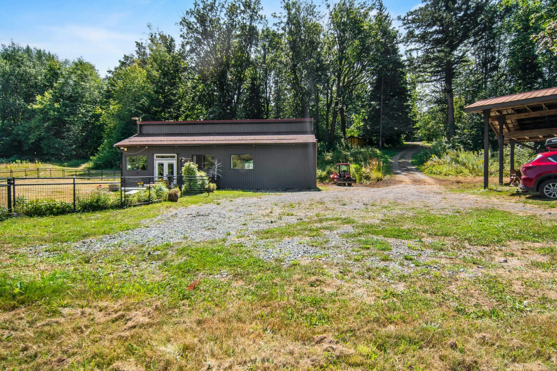 1420 Janovick Road, Columbia Valley, BC, V2R 4X6 - 29
