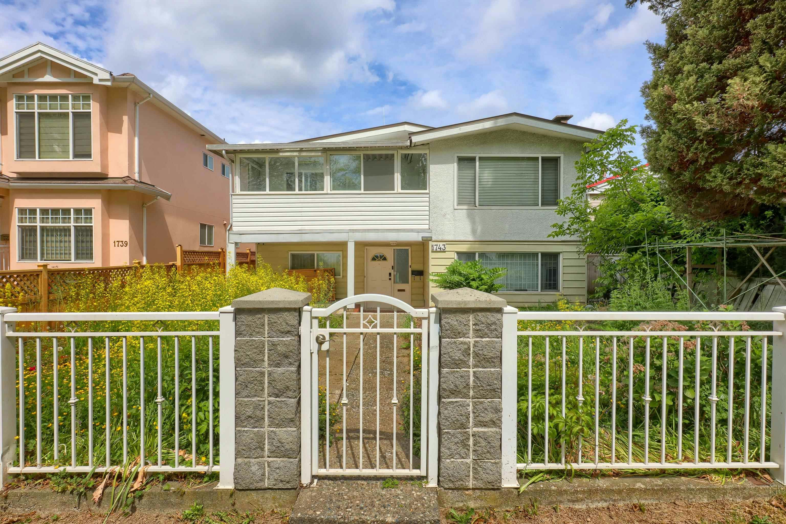 1743 E 49th Avenue, Vancouver, BC, V5P 1T1