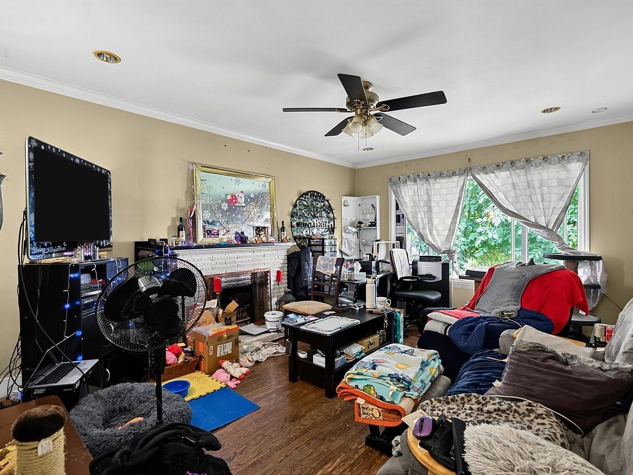 8247 10th Avenue, Burnaby, BC, V3N 2S6 - 6