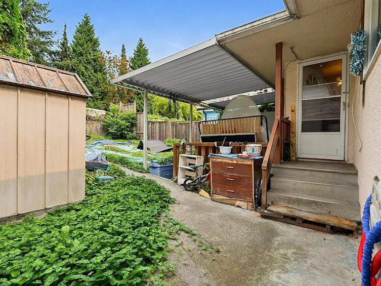 8247 10th Avenue, Burnaby, BC, V3N 2S6 - 24