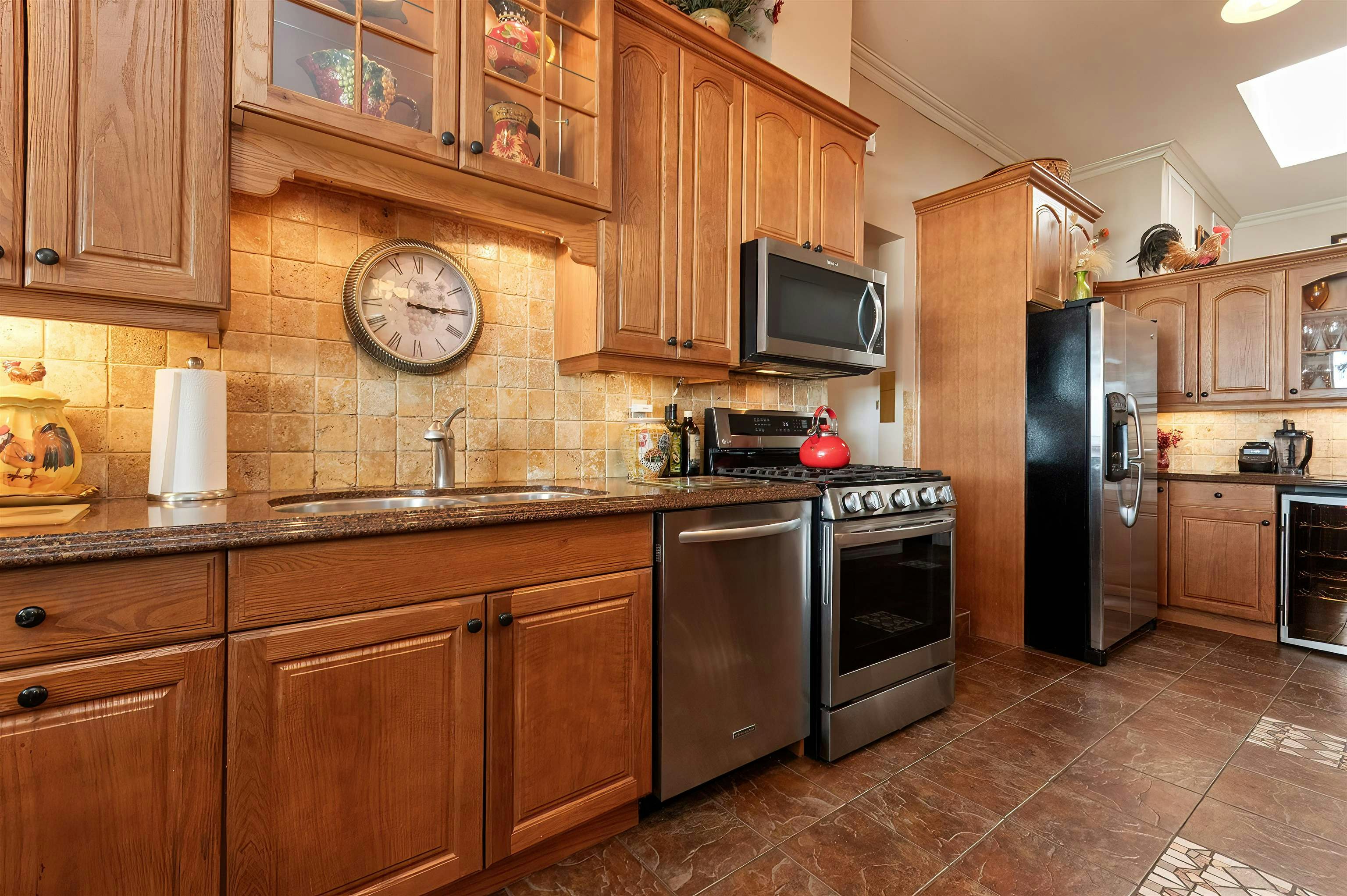 402 Water Avenue, Hope, BC, V0X 1L0 - 11