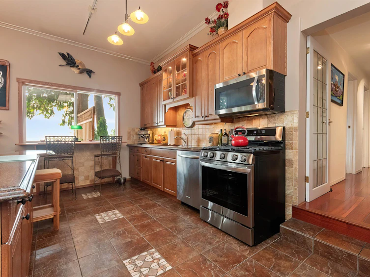402 Water Avenue, Hope, BC, V0X 1L0 - 10