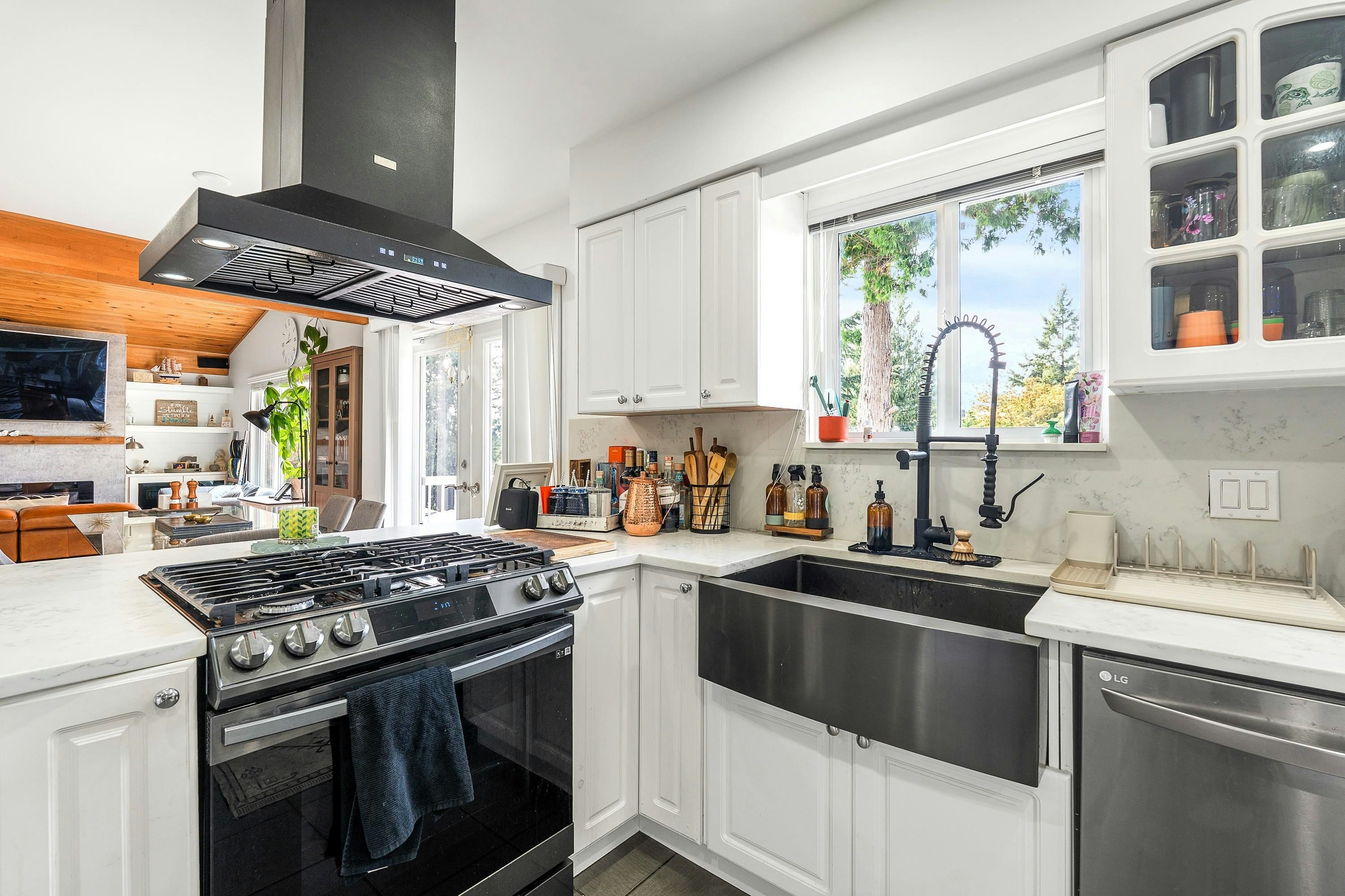 10662 Santa Monica Place, Delta, BC, V4C 1R2 - 10