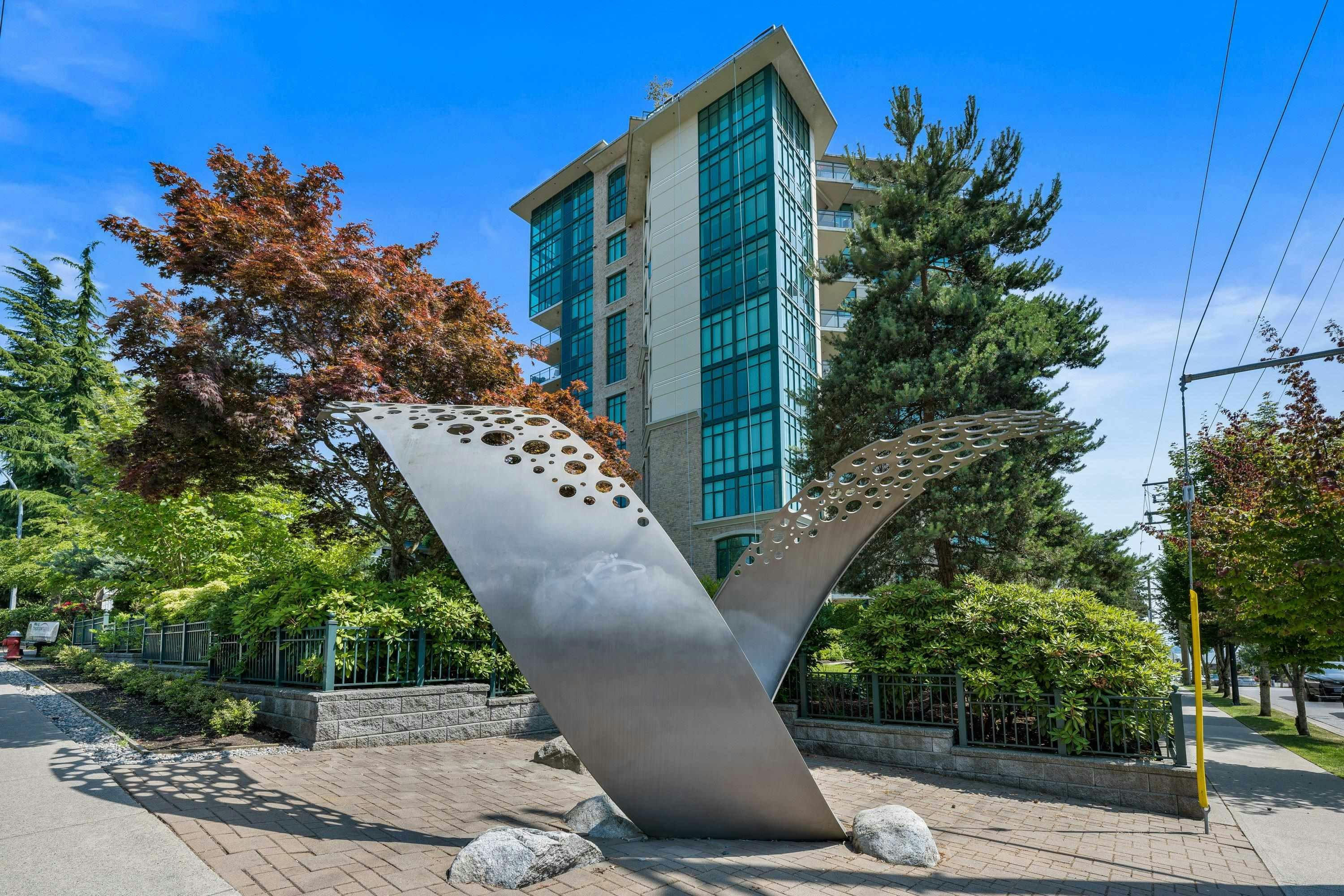 504-14824 North Bluff Road, Surrey, BC, V4B 3E2