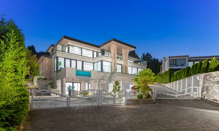 1035 Greenwood Place