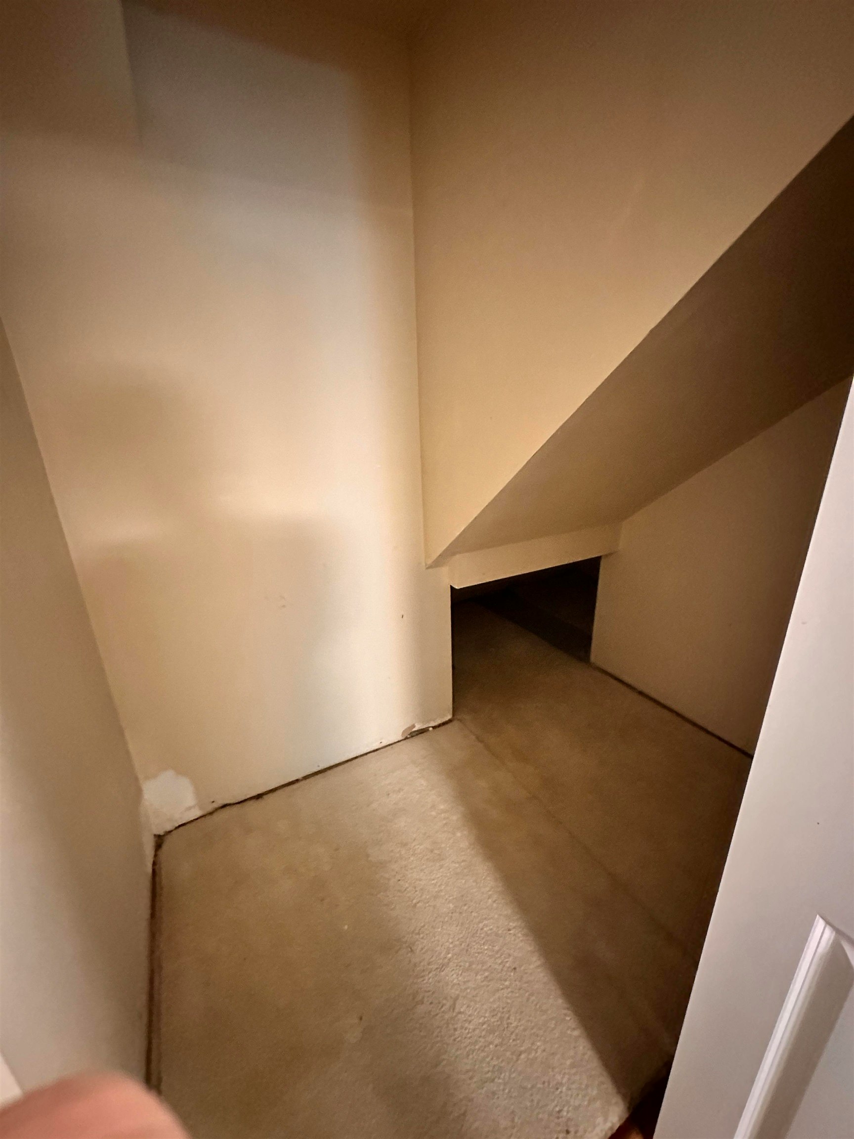 301-3000 Riverbend Drive, Coquitlam, BC, V3C 6R1 - 26