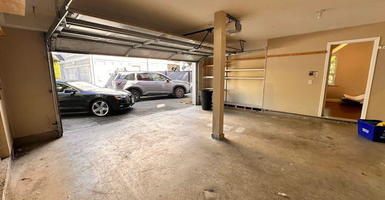 301-3000 Riverbend Drive, Coquitlam, BC, V3C 6R1 - 36