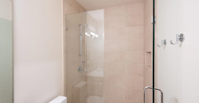 Lower-5770 Kitchener Street, Burnaby, BC, V5B 2J2 - 32