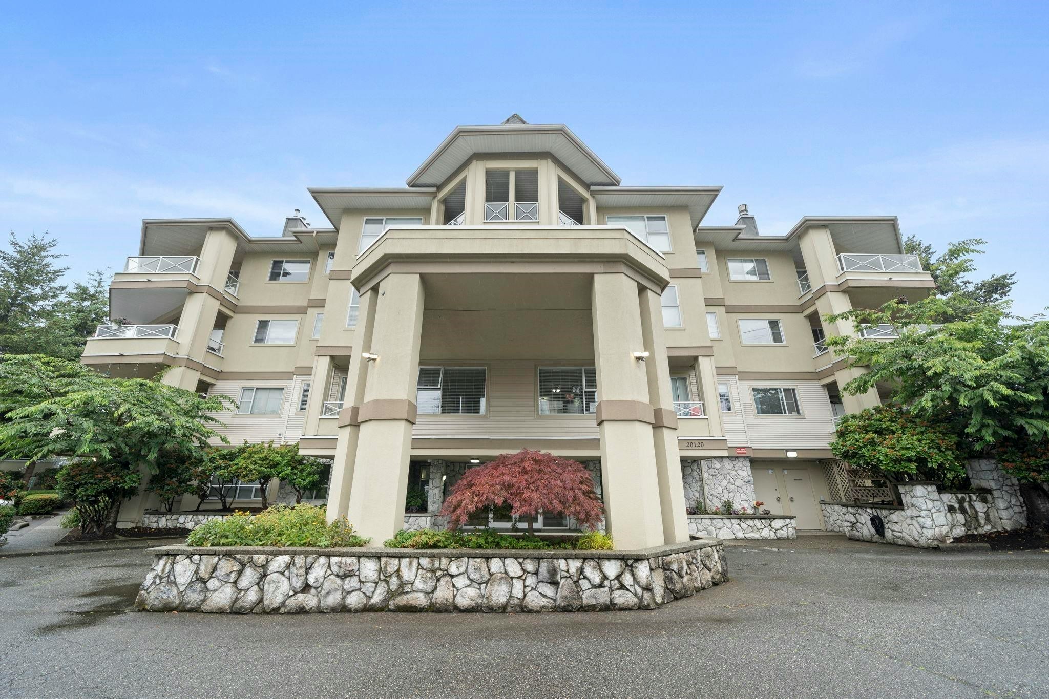 310-20120 56 Avenue, Langley, BC, V3A 3Y4