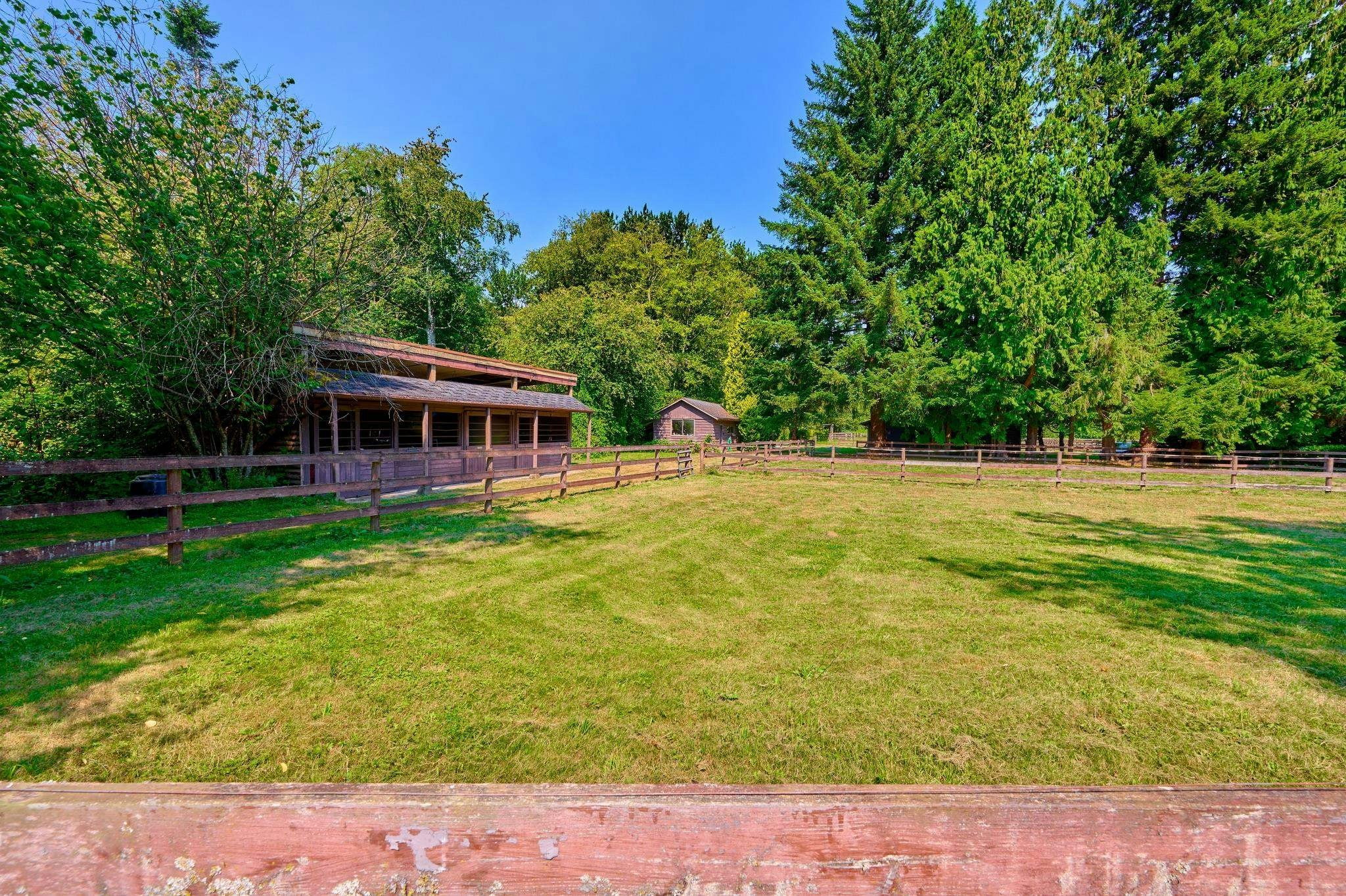 21810 132 Avenue, Maple Ridge, BC, V4R 0A7 - 22