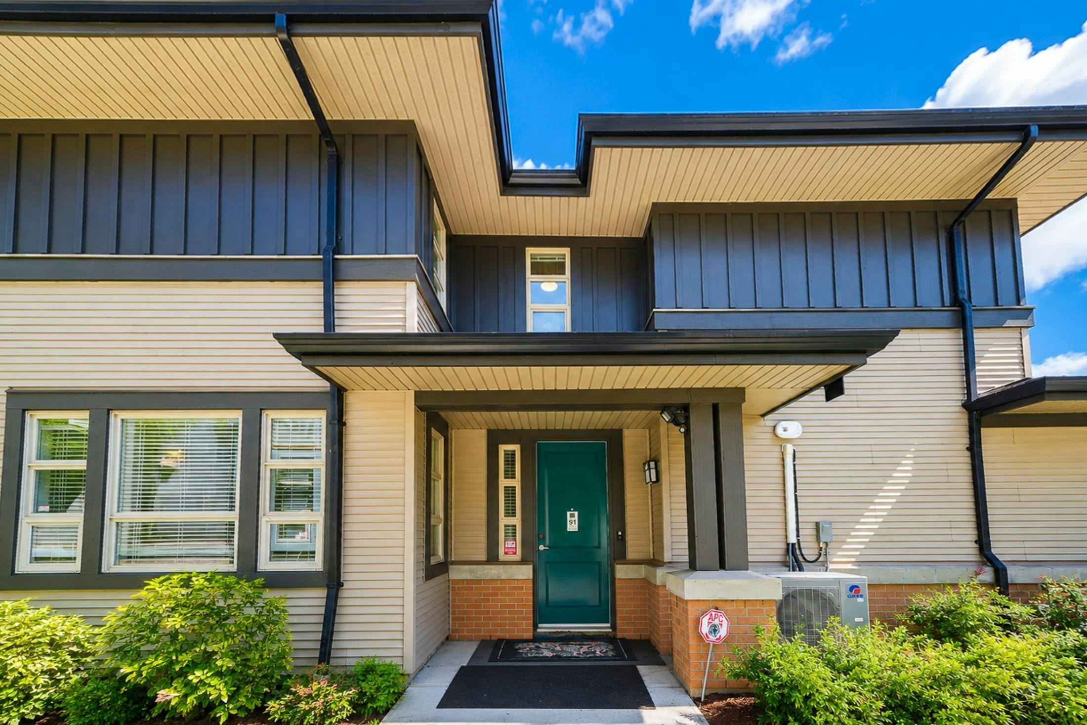 91-6300 Birch Street, Richmond, BC, V6Y 4K3