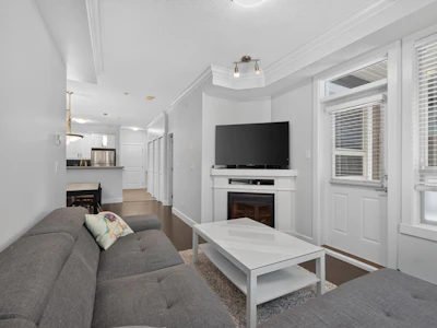 218-13897 Fraser Highway - 4