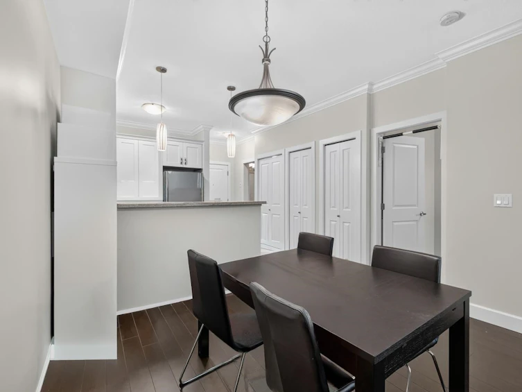 218-13897 Fraser Highway, Surrey, BC, V3T 0G8 - 8