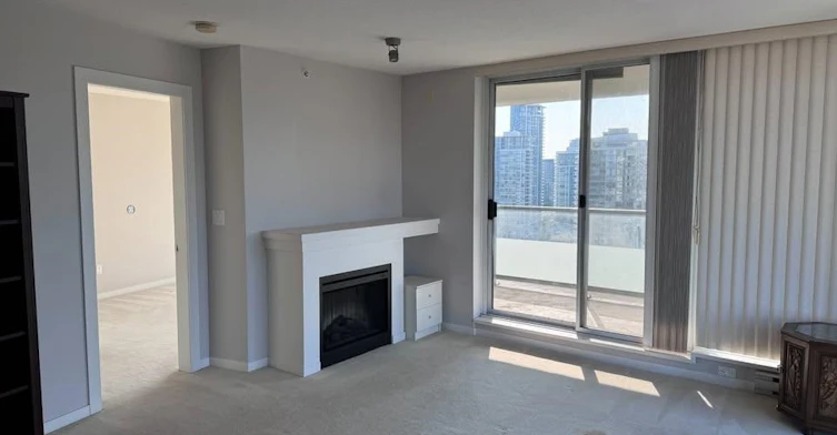 2202-2133 Douglas Rd, Burnaby, BC, V5C 0E9 - 3