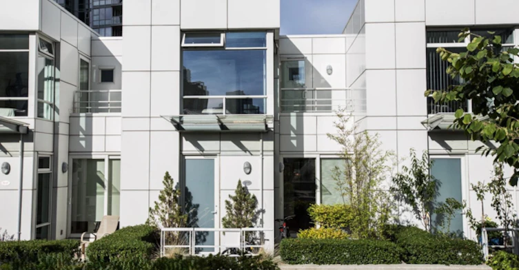 THN-1111 Marinaside Crescent, Vancouver, BC, V6Z 2Y3