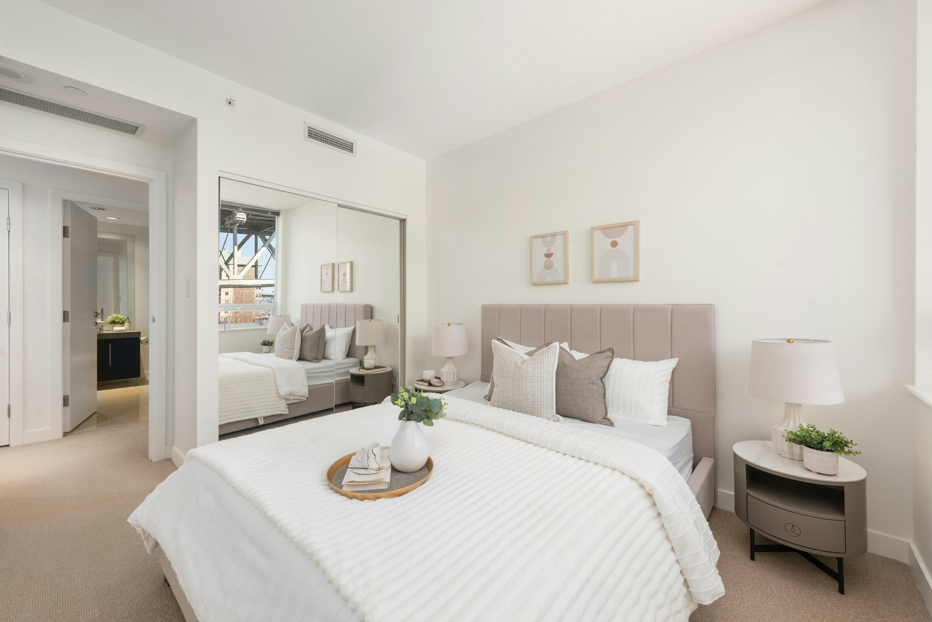 605-633 Kinghorne Mews, Vancouver, BC, V6Z 3H3 - 16