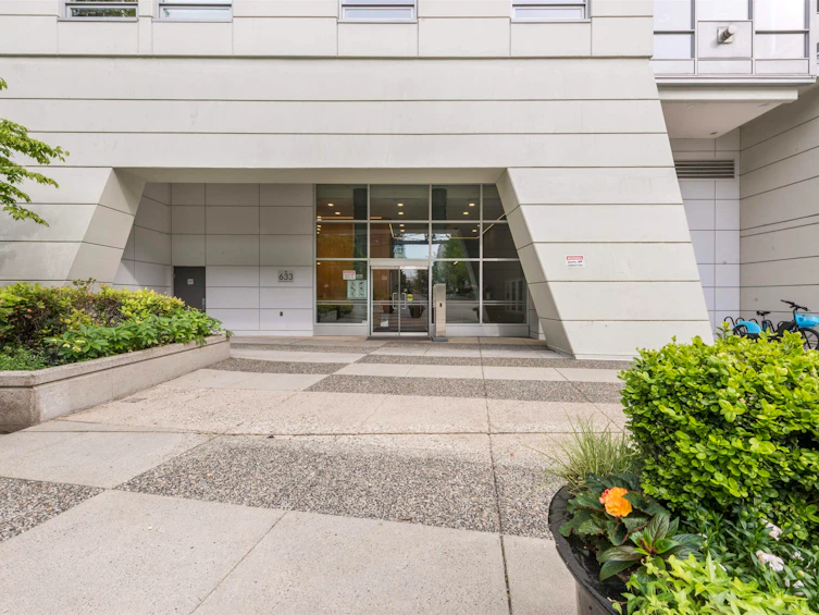 605-633 Kinghorne Mews, Vancouver, BC, V6Z 3H3 - 27