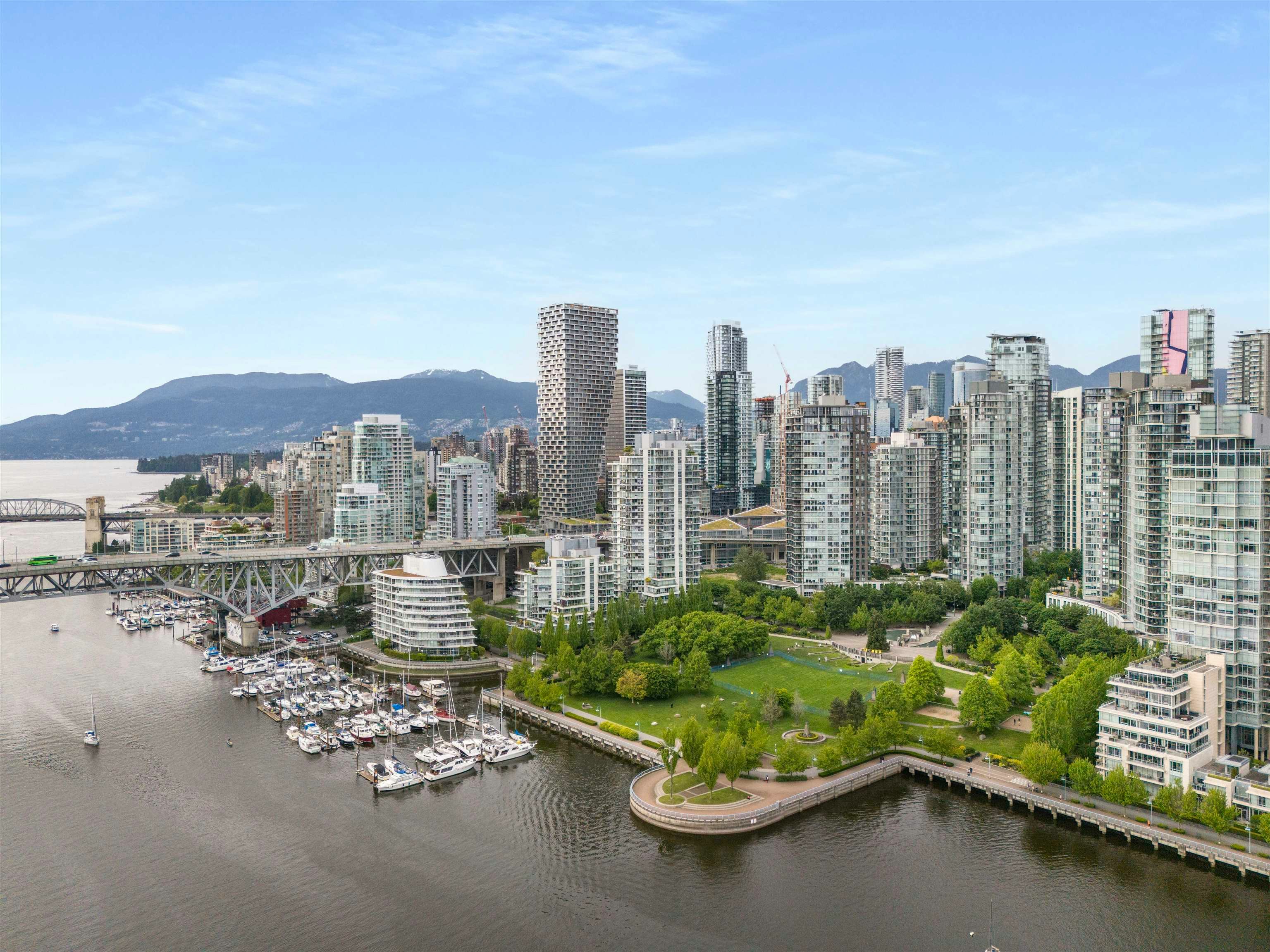 605-633 Kinghorne Mews, Vancouver, BC, V6Z 3H3 - 34