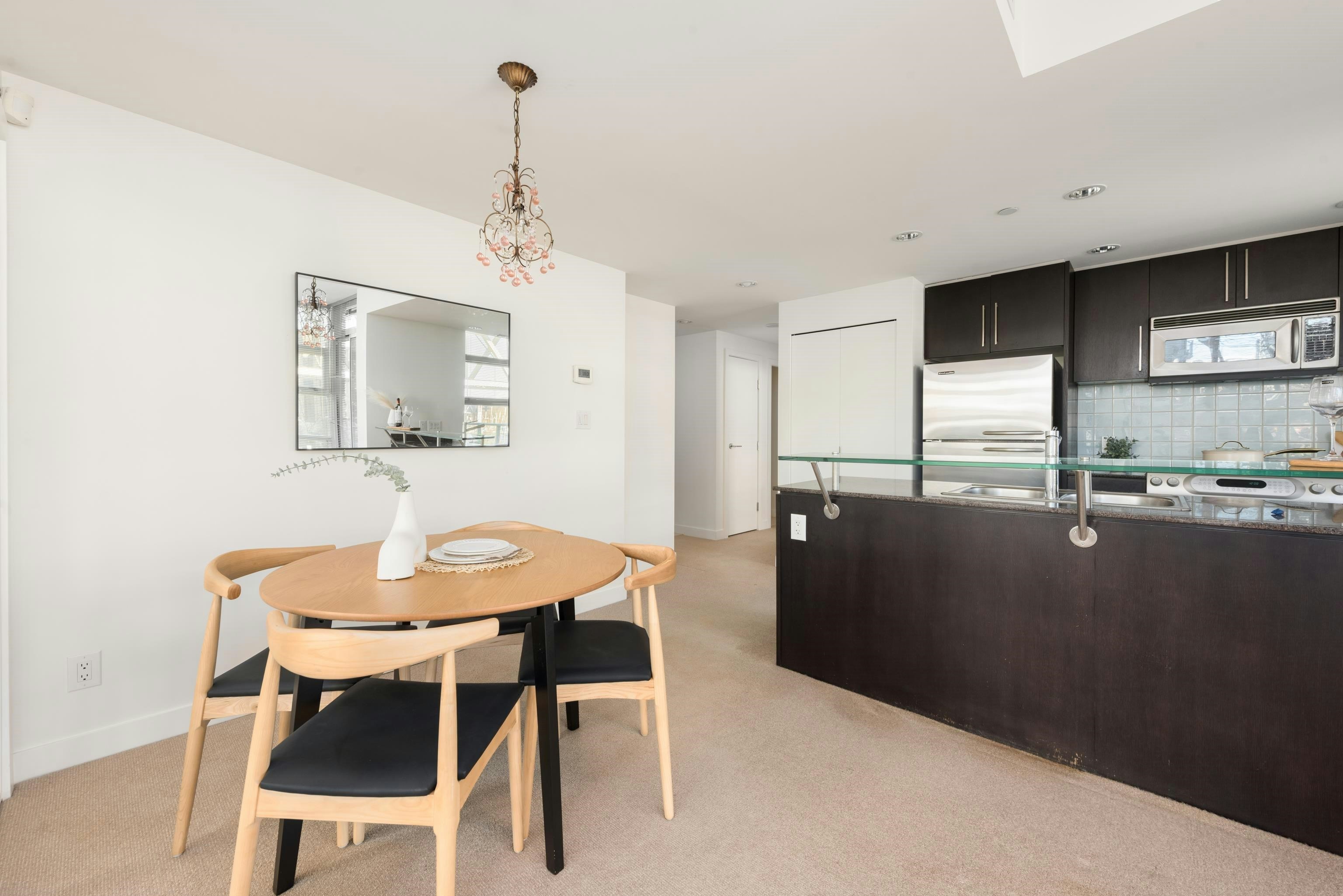 605-633 Kinghorne Mews, Vancouver, BC, V6Z 3H3 - 11