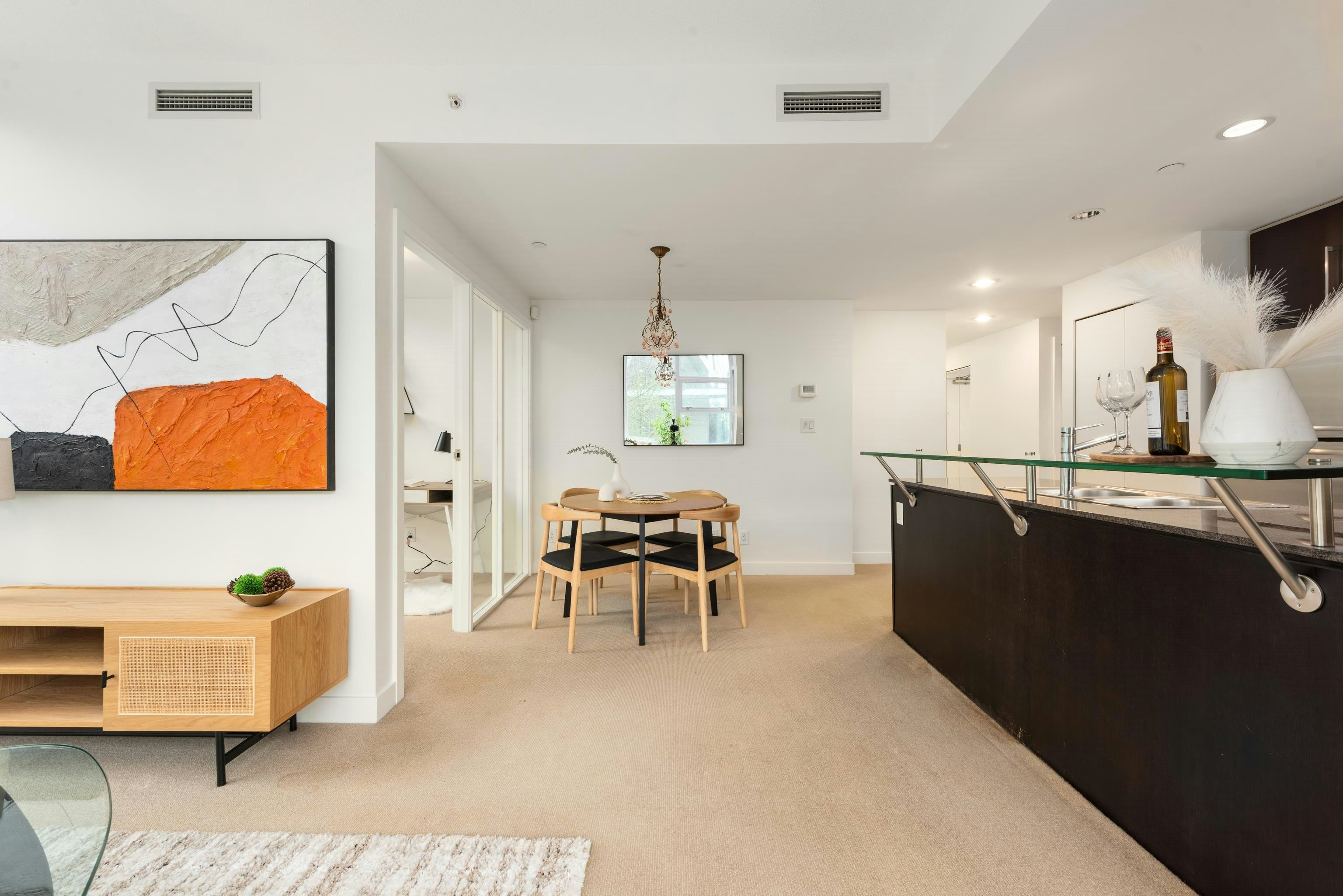 605-633 Kinghorne Mews - 4
