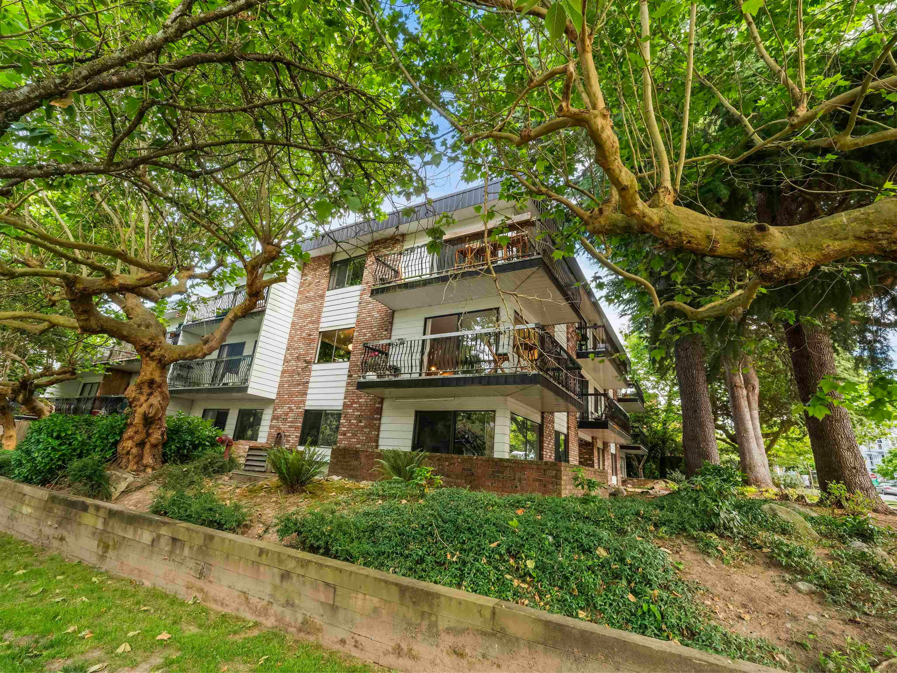 201-2330 Maple Street, Vancouver, BC, V6J 3T6 - 25