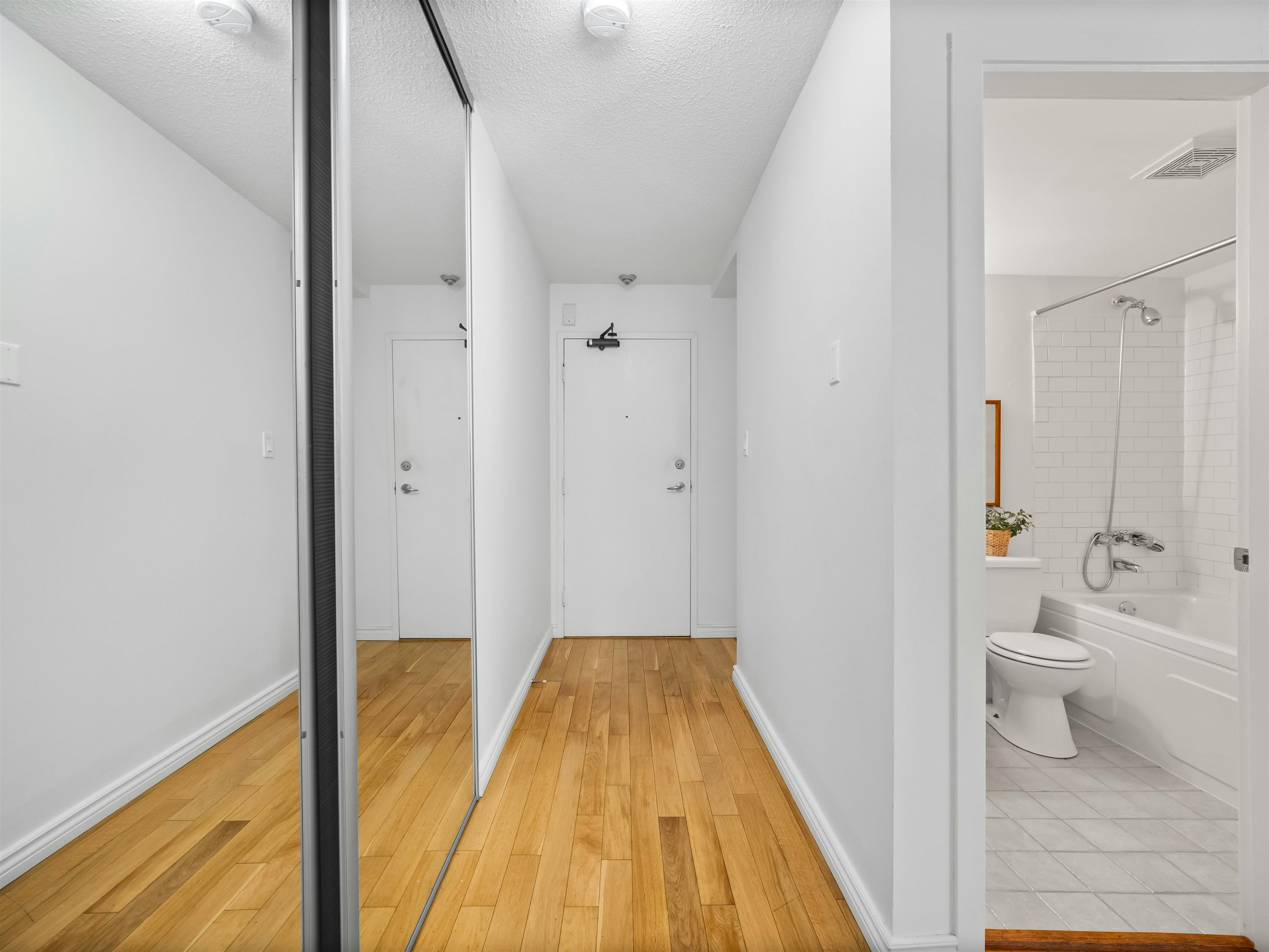 201-2330 Maple Street, Vancouver, BC, V6J 3T6 - 24