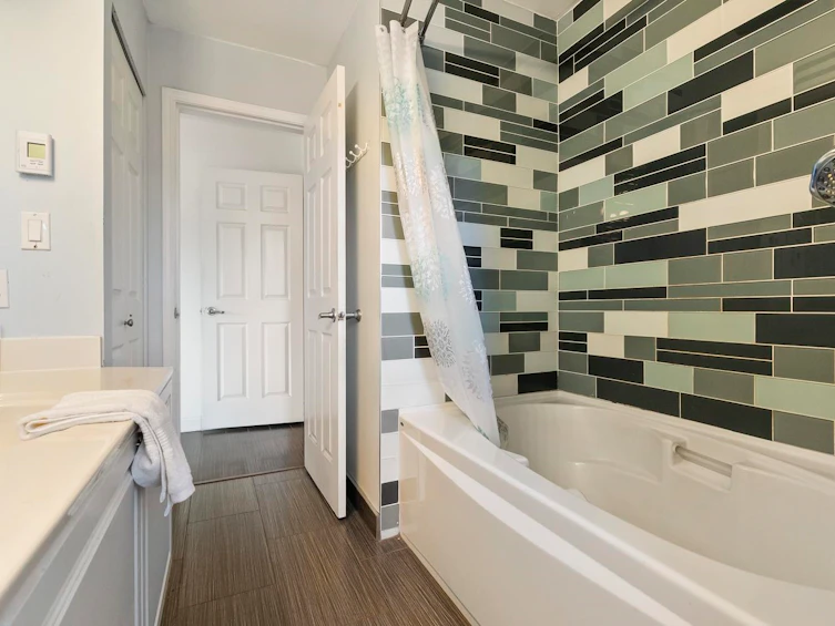 401-13680 84 Avenue, Surrey, BC, V3W 0T6 - 20