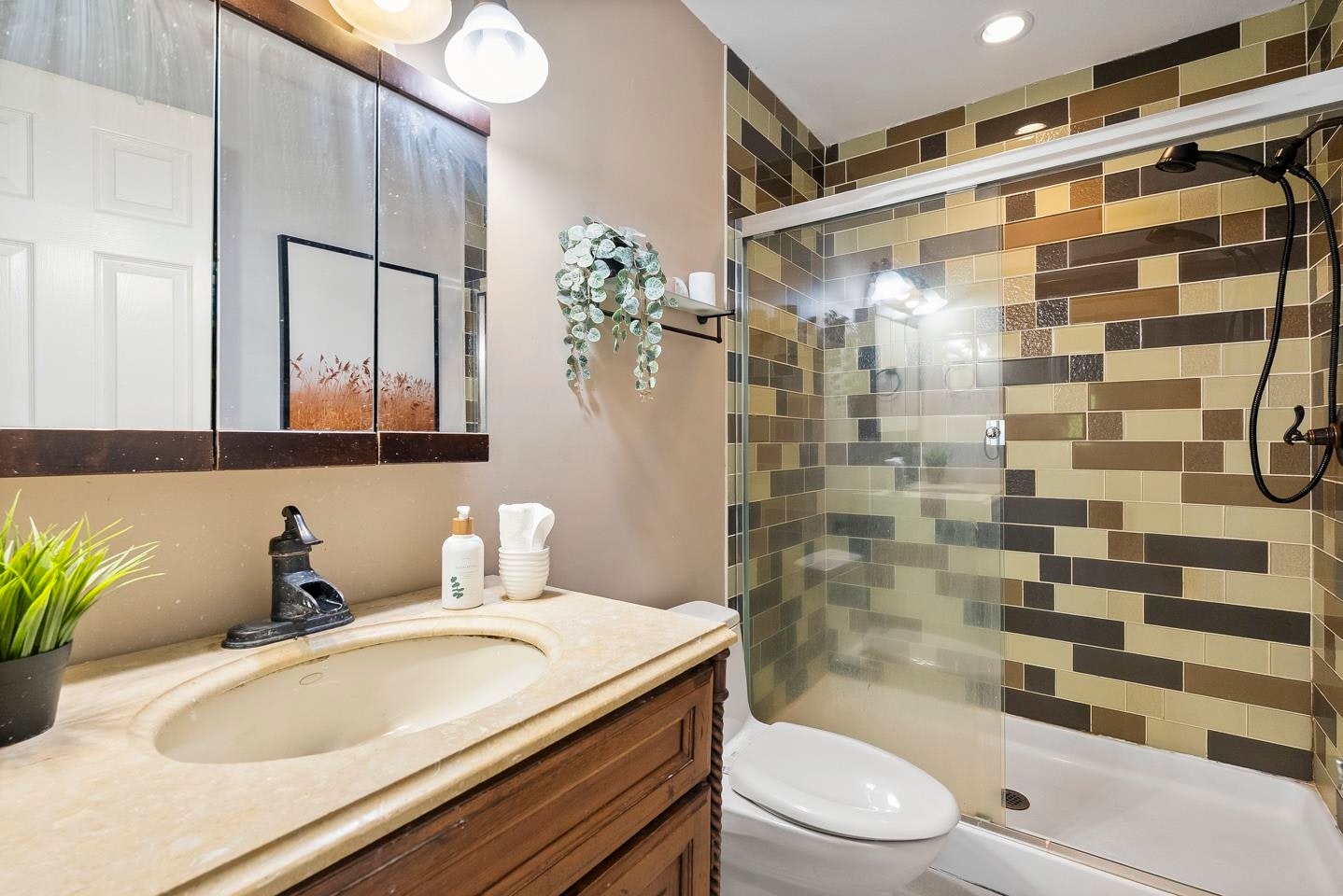 401-13680 84 Avenue, Surrey, BC, V3W 0T6 - 13